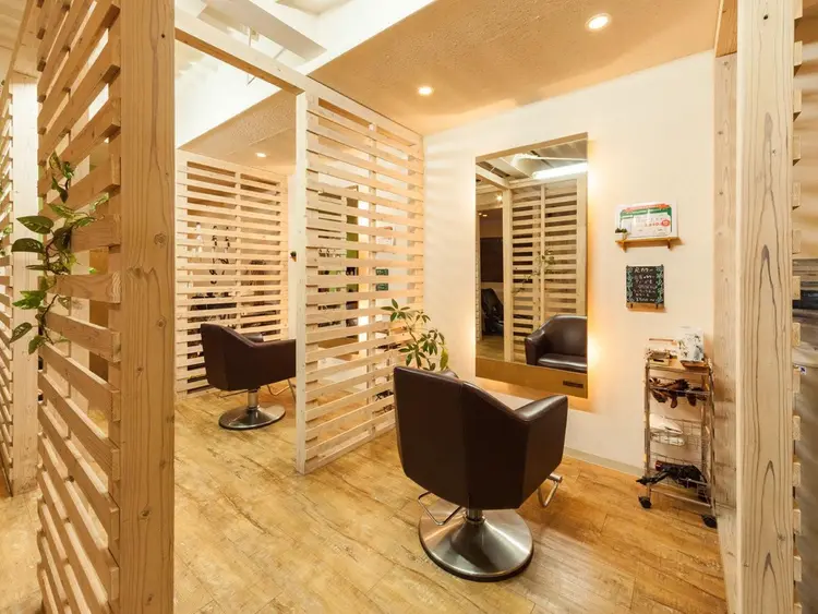 HAIR SPACE happi-sの内観・外観1