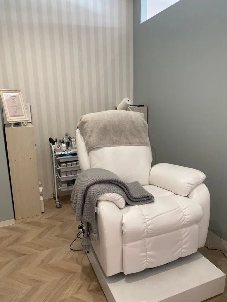 eyelashsalon Toeの内観・外観3