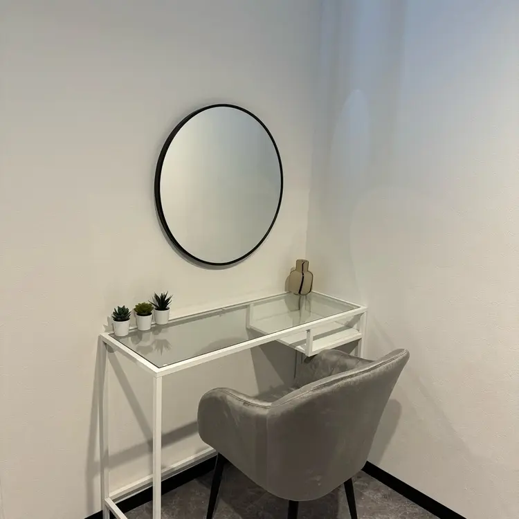 Nuts nailの内観・外観1