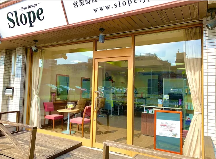 ヘアーデザイン　スロープの内観・外観1