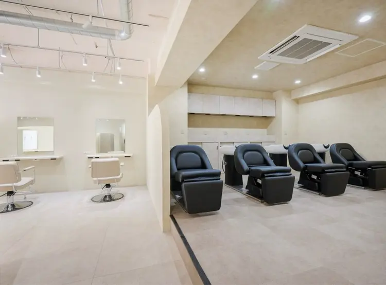 equal 千葉店の内観・外観2