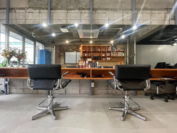 HOME BOYの内観・外観2