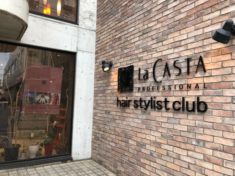 La CASTA  hair stylist clubの内観・外観1