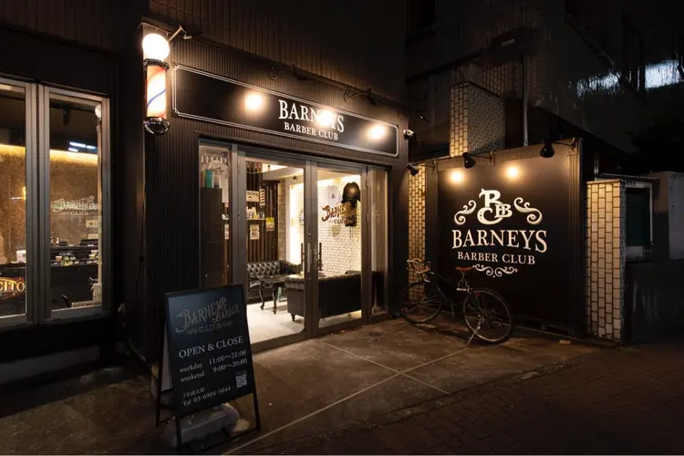 BARNEYS  BARBER CLUBの内観・外観1