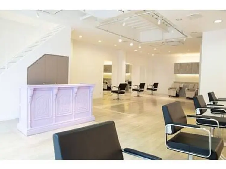 TIDEHAIRの内観・外観2