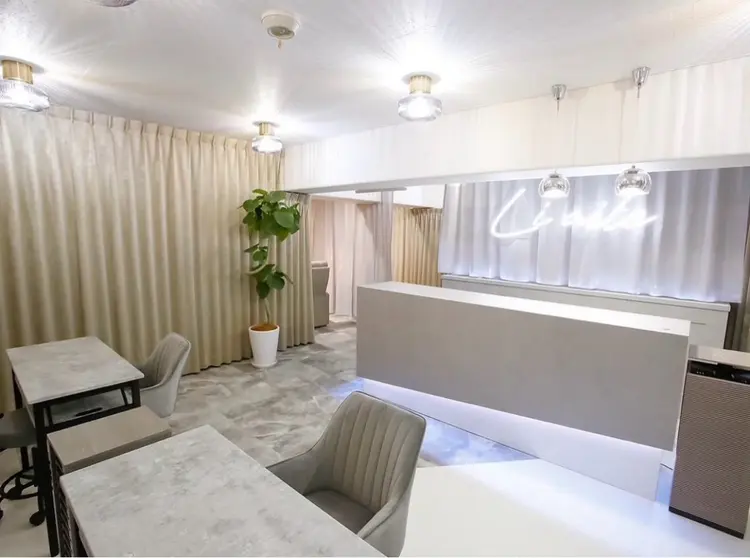 Li aile eye&nail 上本町店の内観・外観1