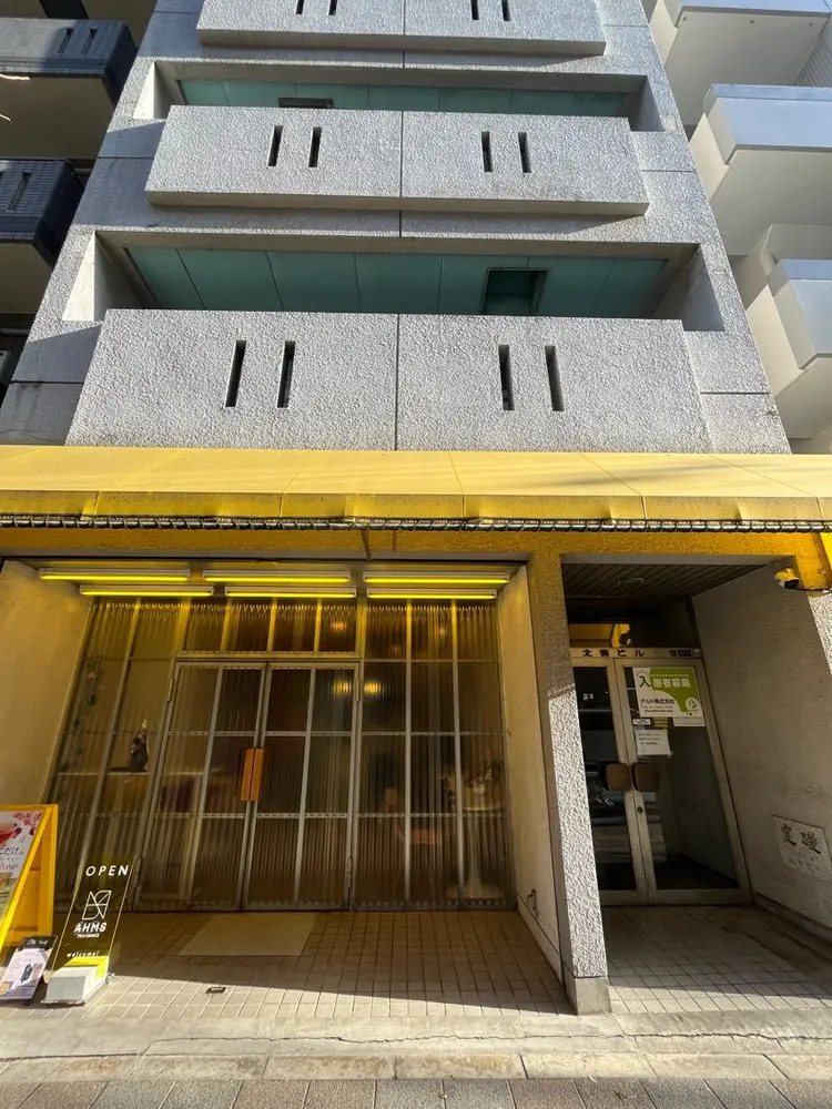 ILLO-art nailの内観・外観2