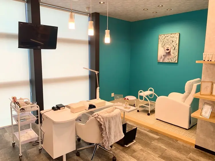 ネイルサロンビネルの内観・外観2