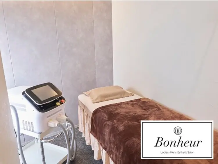 脱毛と美肌の専門店 Skin Serenity Salon Bonheurの内観・外観2