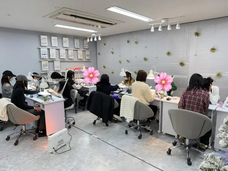 Huyn Nail Studioの内観・外観1