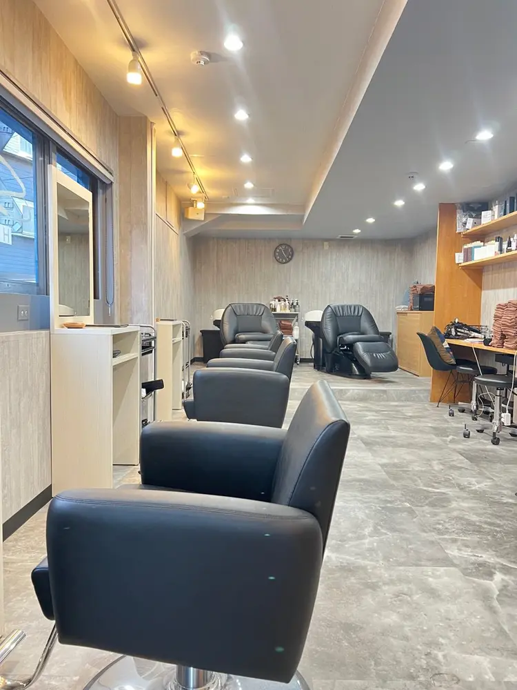 snipper横浜西口店の内観・外観2