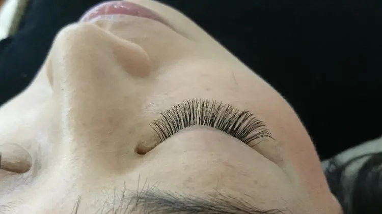 まつげエクステ専門店WIKIRAの内観・外観2