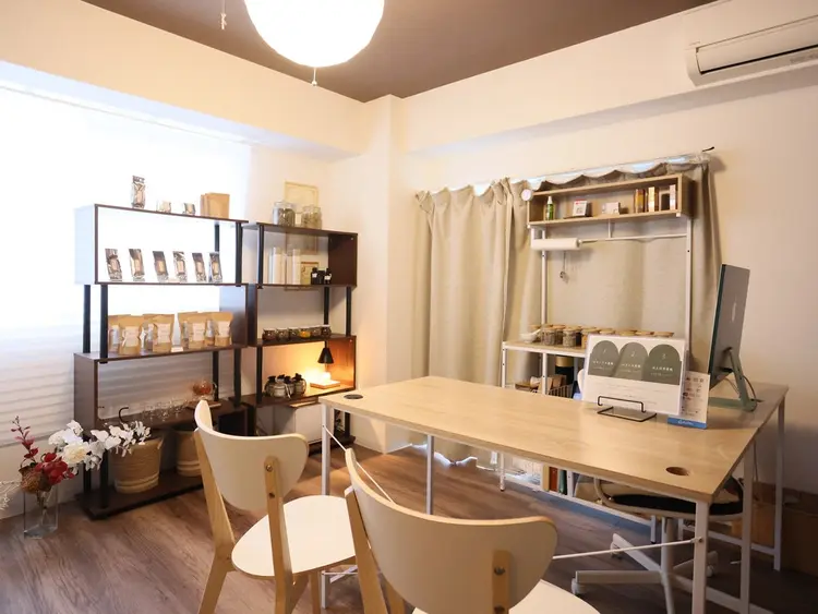 よもぎ蒸し専門店Artemisiaの内観・外観2