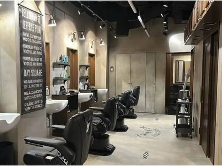 ドルクス上野店の内観・外観2