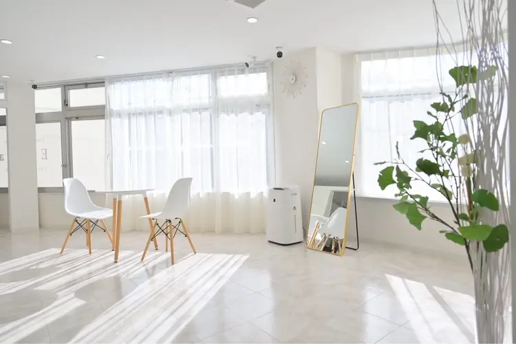 Erizaの内観・外観1