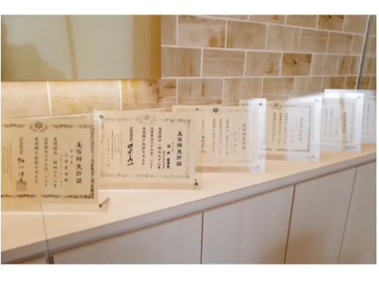 salon EF 名駅店の内観・外観2