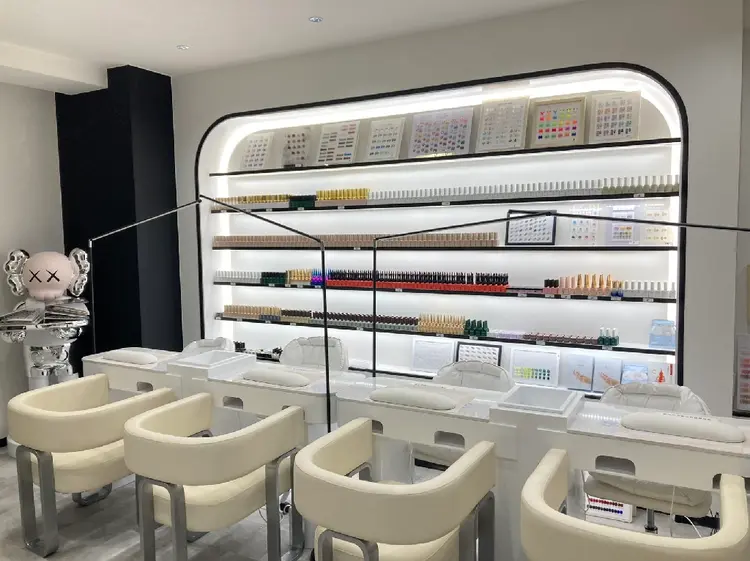 Theoneの内観・外観2