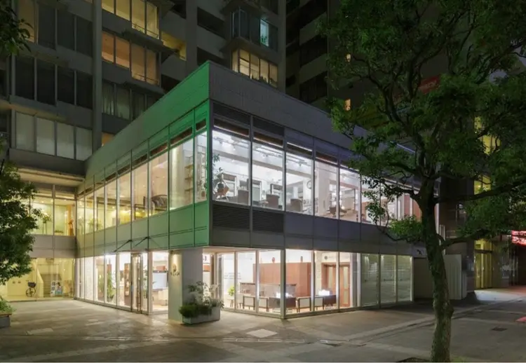 M.SLASH STREET MARKET smart salonセンター北店の内観・外観1