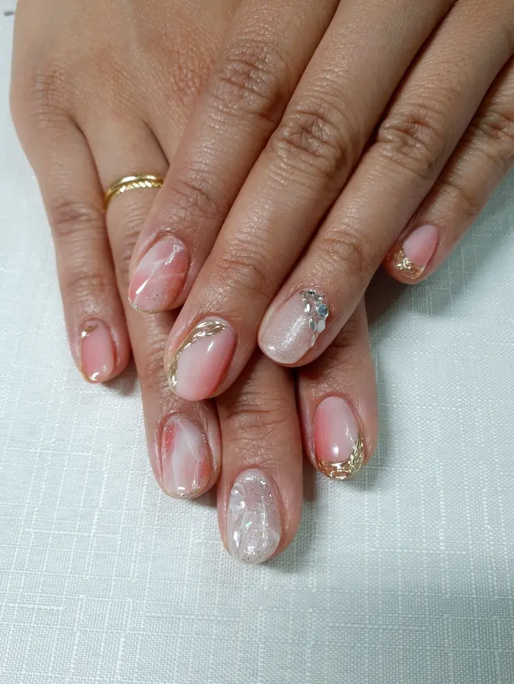 PURE NAILの内観・外観2