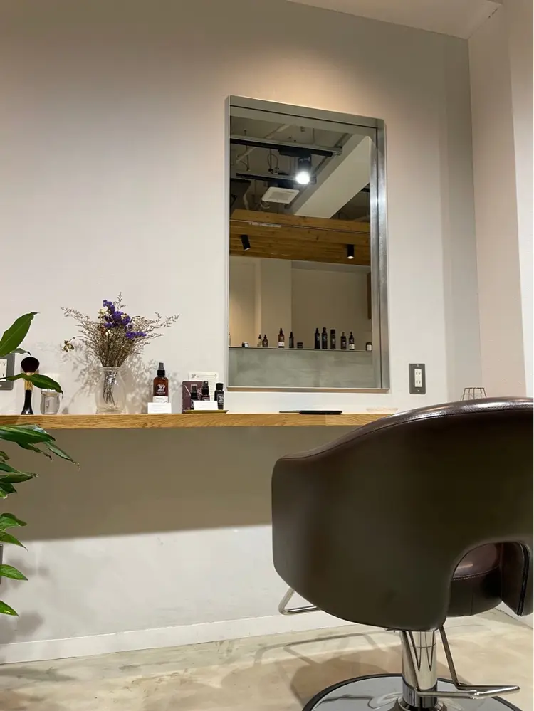 TRUNKの内観・外観1