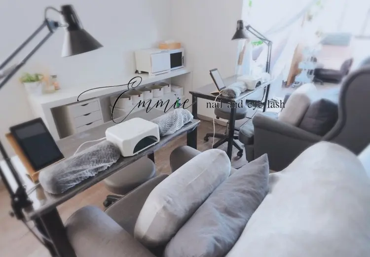 Emmie nail ＆ eye lashの内観・外観1