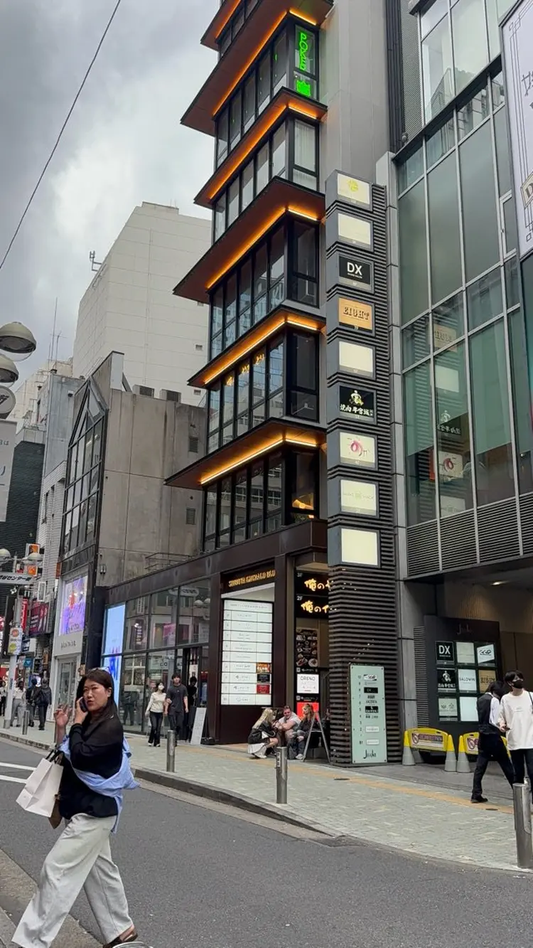 LUCEYの内観・外観1