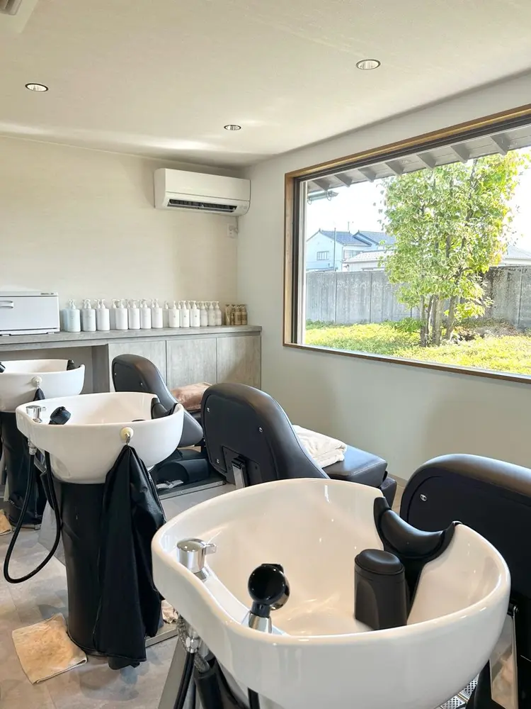 calmの内観・外観2