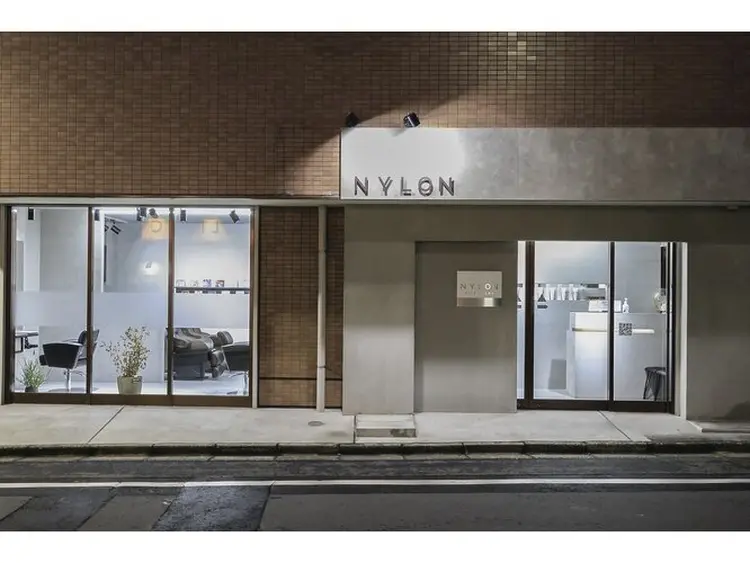 NYLONの内観・外観2