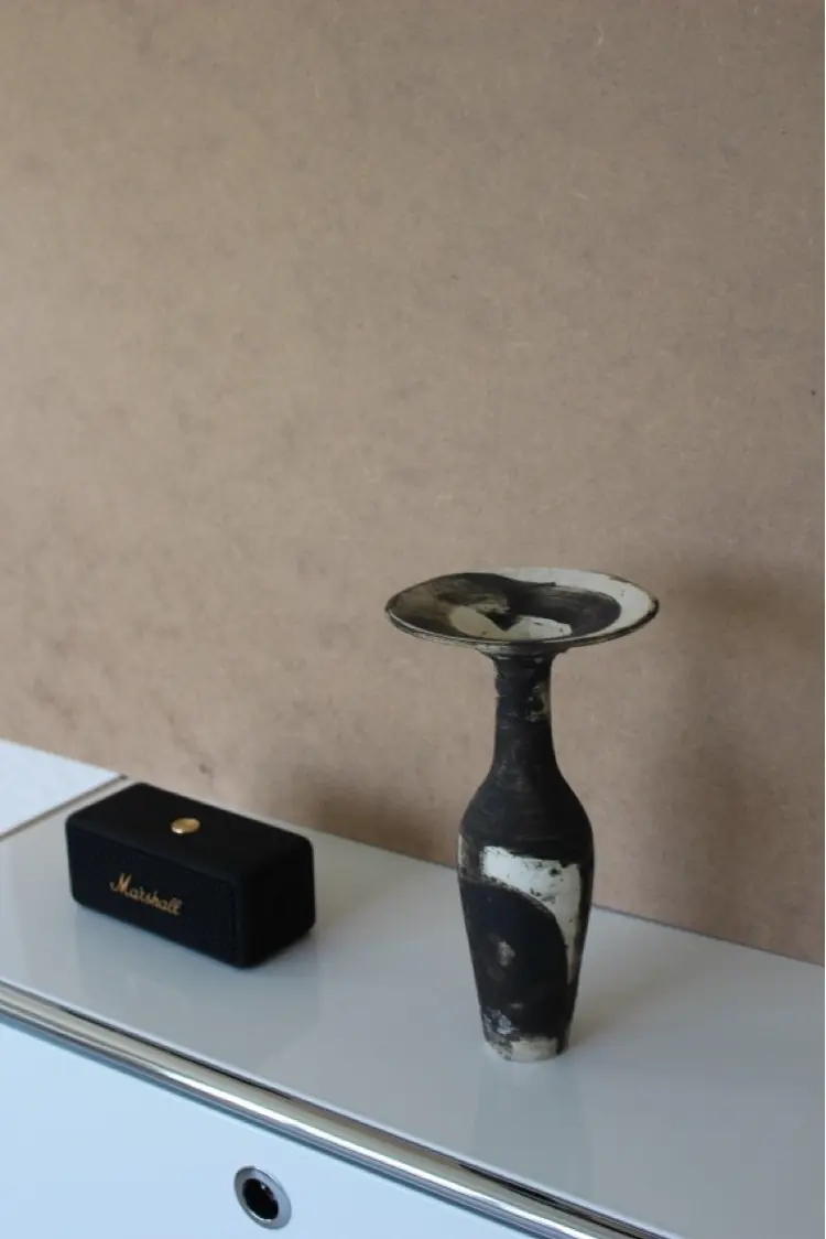 TOL NAILの内観・外観2