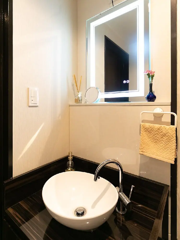 MY SPACE横浜店の内観・外観2