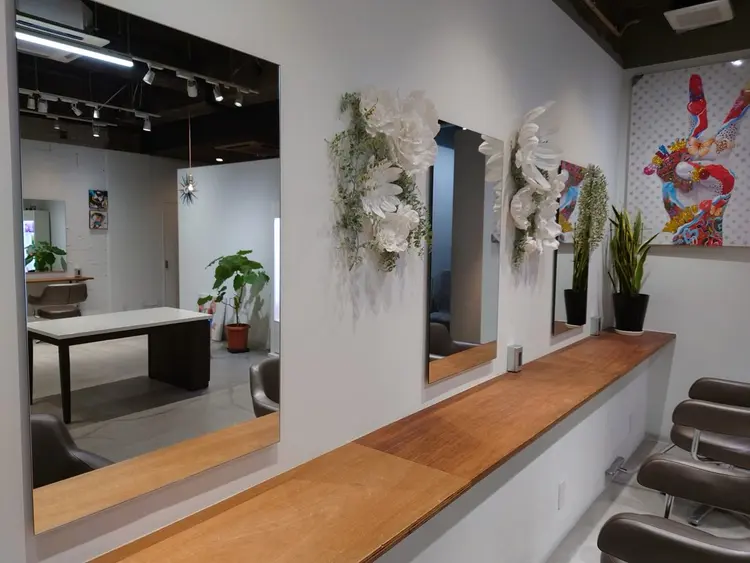 HAIR LOUNGE Run Waysの内観・外観2