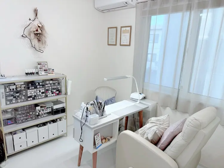 Nail room hachiの内観・外観1