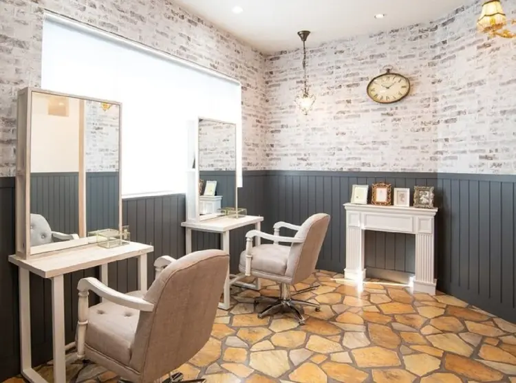 Agu hair topaz いわき植田店の内観・外観2