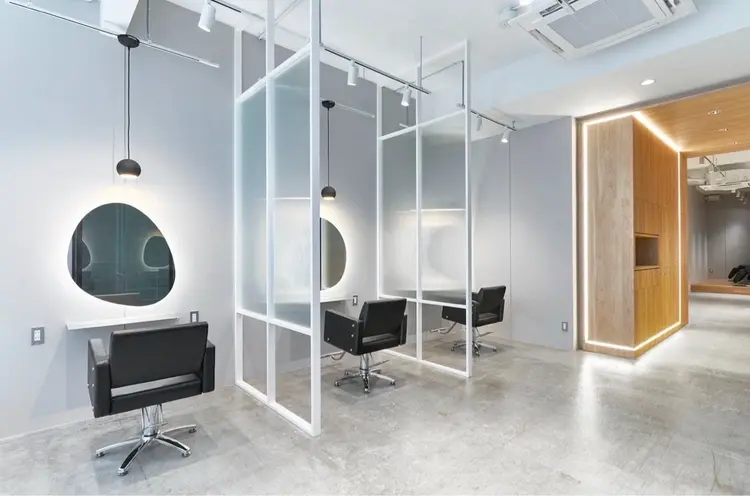 w/oの内観・外観1