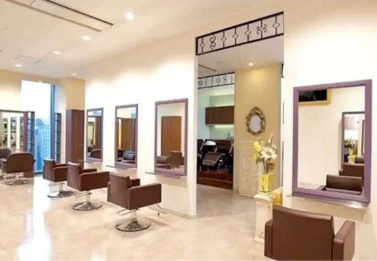 SHAMPOO BOY centralの内観・外観1