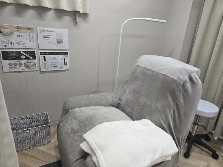 lala eyelash 三田/田町店の内観・外観2