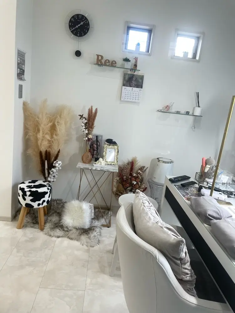 ココネイルの内観・外観1