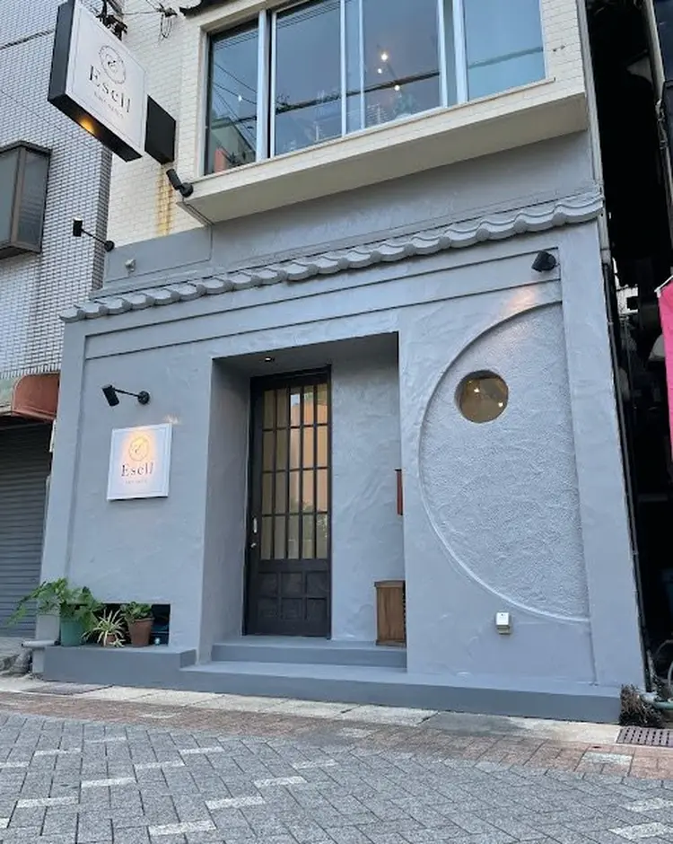 Esellの内観・外観2