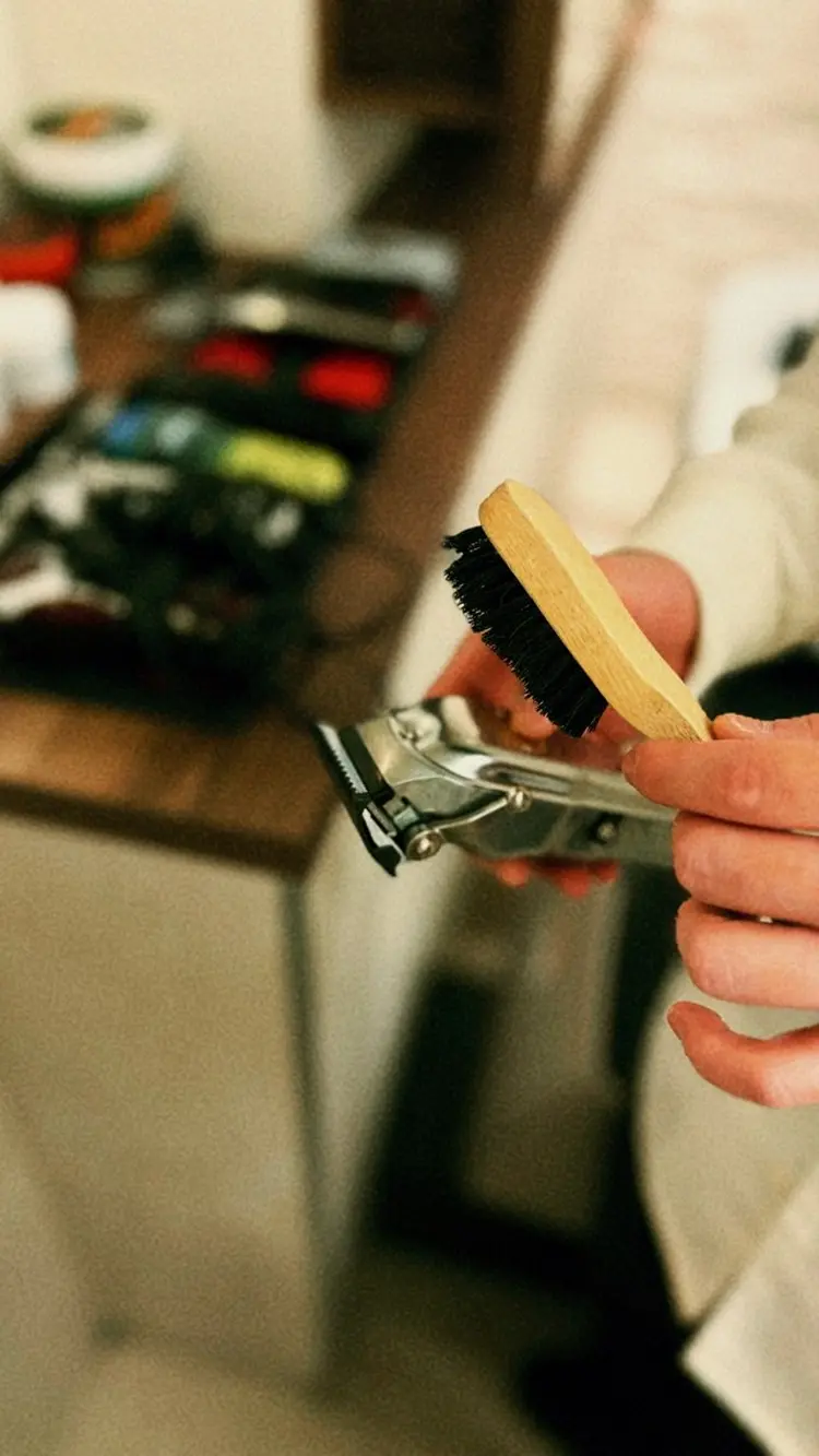 OAZO BARBERの内観・外観2