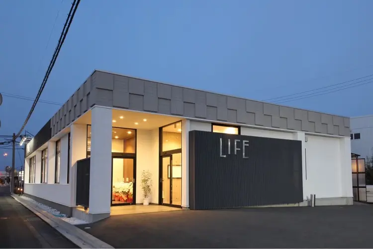 LIFEの内観・外観1