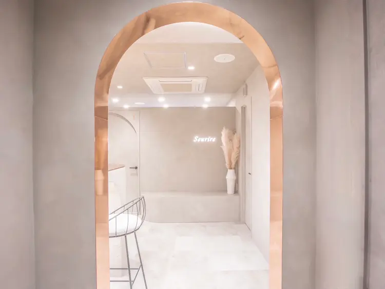 Sourire池袋店の内観・外観2