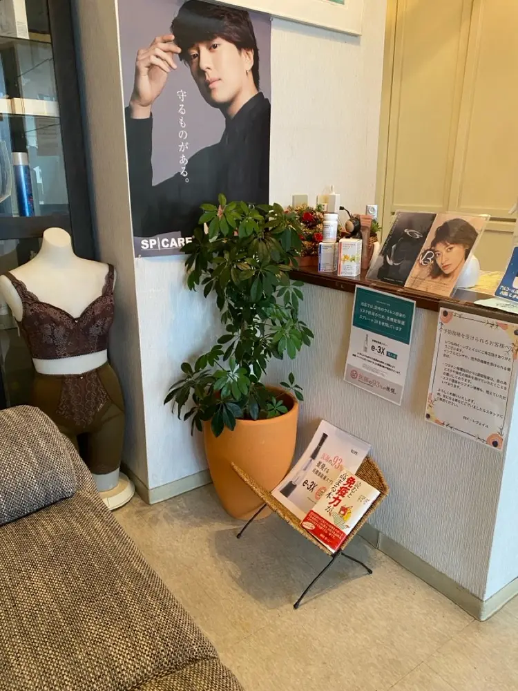 Reveilの内観・外観1