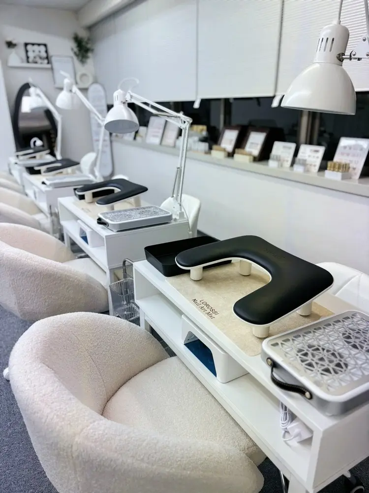 Nova Nail Shinsaibashiの内観・外観2