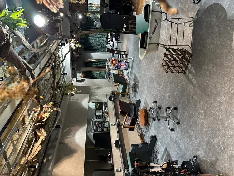 Ravensの内観・外観1