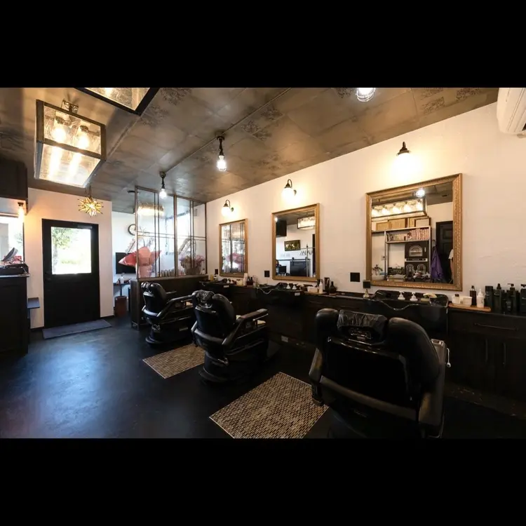 SKYの内観・外観2