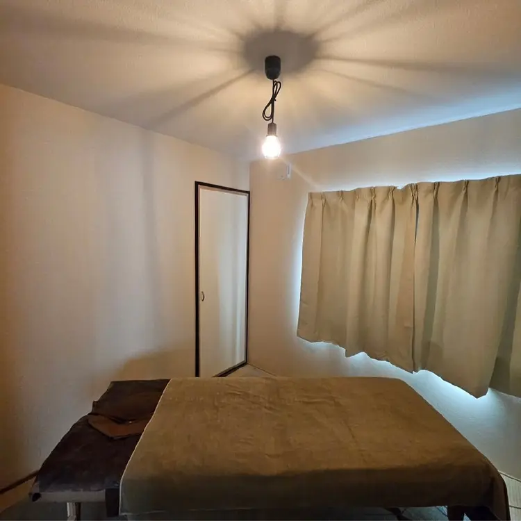 経絡リンパケアLAUTの内観・外観1