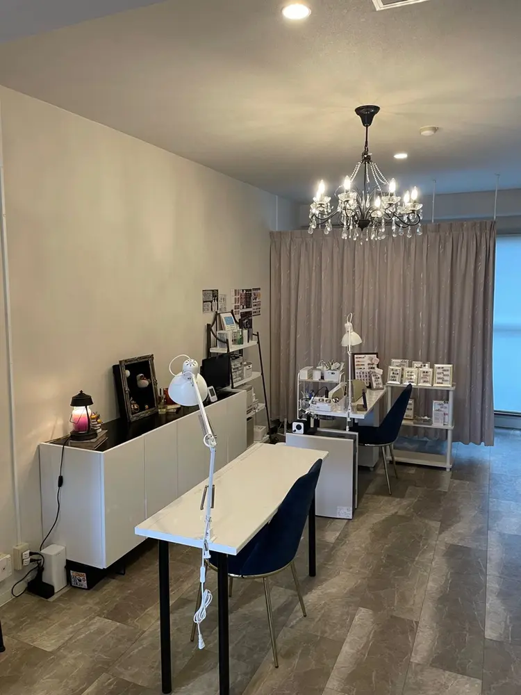 M fleur nail&beauty【エムフルール】の内観・外観2