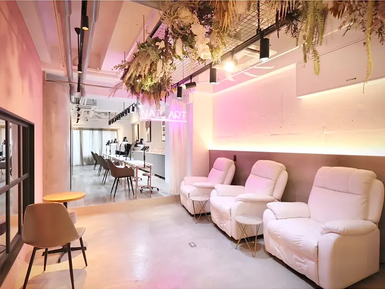 +met nail+cafeの内観・外観2