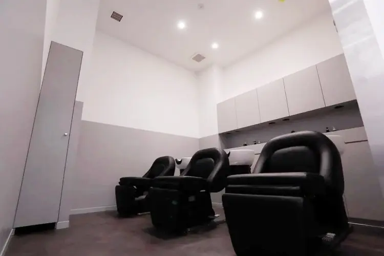 SALOWIN 神宮前5丁目店の内観・外観3