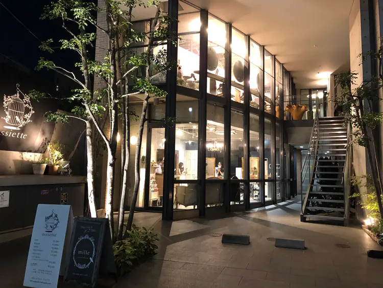 assietteの内観・外観1